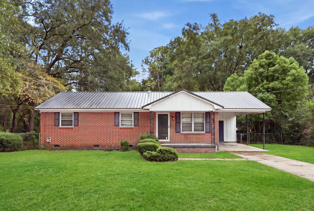 1210 W Gordon Ave, Albany, GA 31707