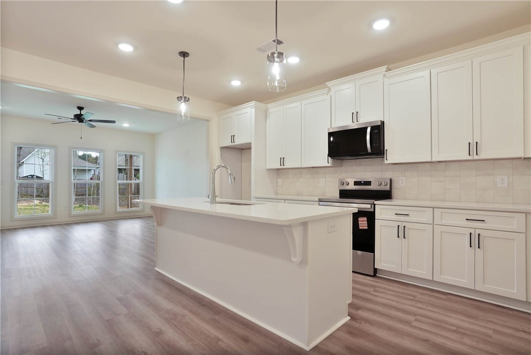 816 HUNTERS, Opelika, AL, 36801