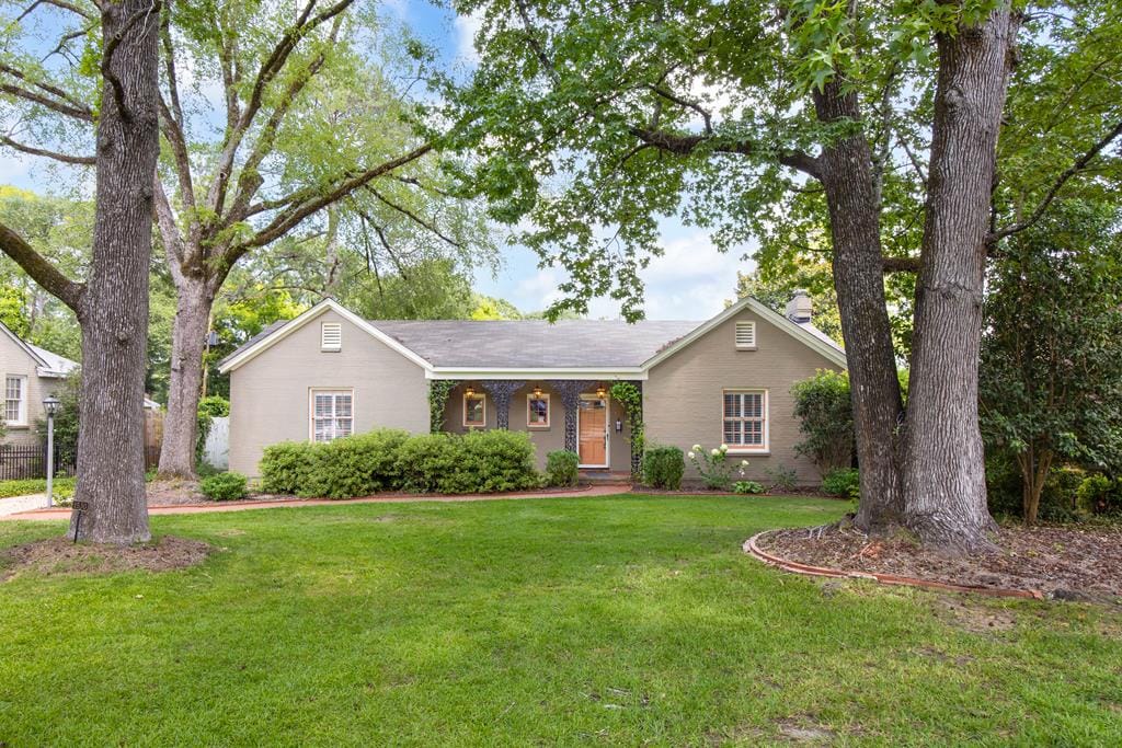1530 Hilton Ave, Columbus, GA 31906