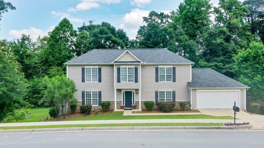 4317 Live Oak Dr, Auburn, AL 36830