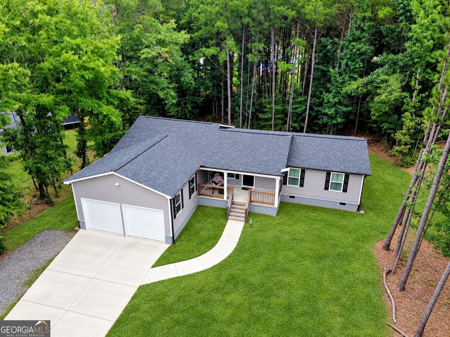 436 Canyon Rd, Woodbury, GA 30293