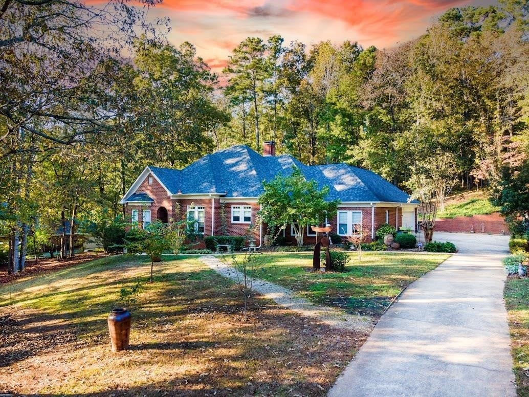 204 Village, Lagrange, GA, 30240