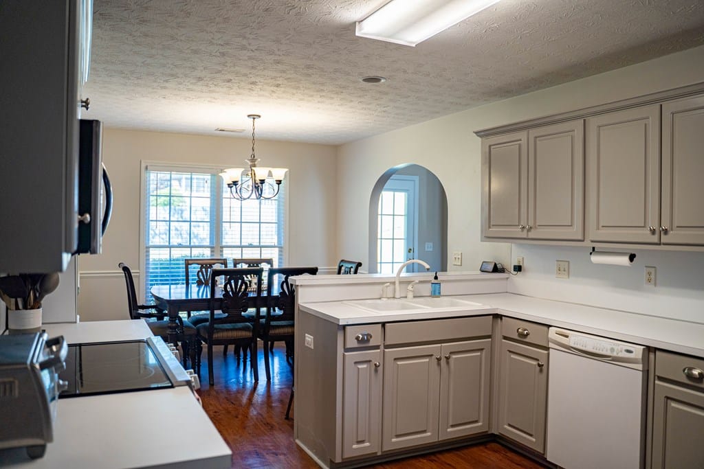 819 Timber Creek Court, Columbus, GA, 31904-1352 — Photo 3