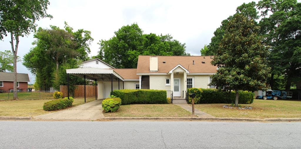 1902 16th Pl, Phenix City, AL 36867