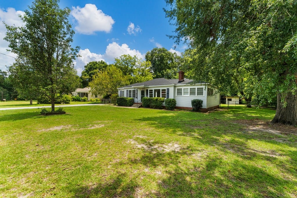 3742 Mulberry Dr, Columbus, GA 31907
