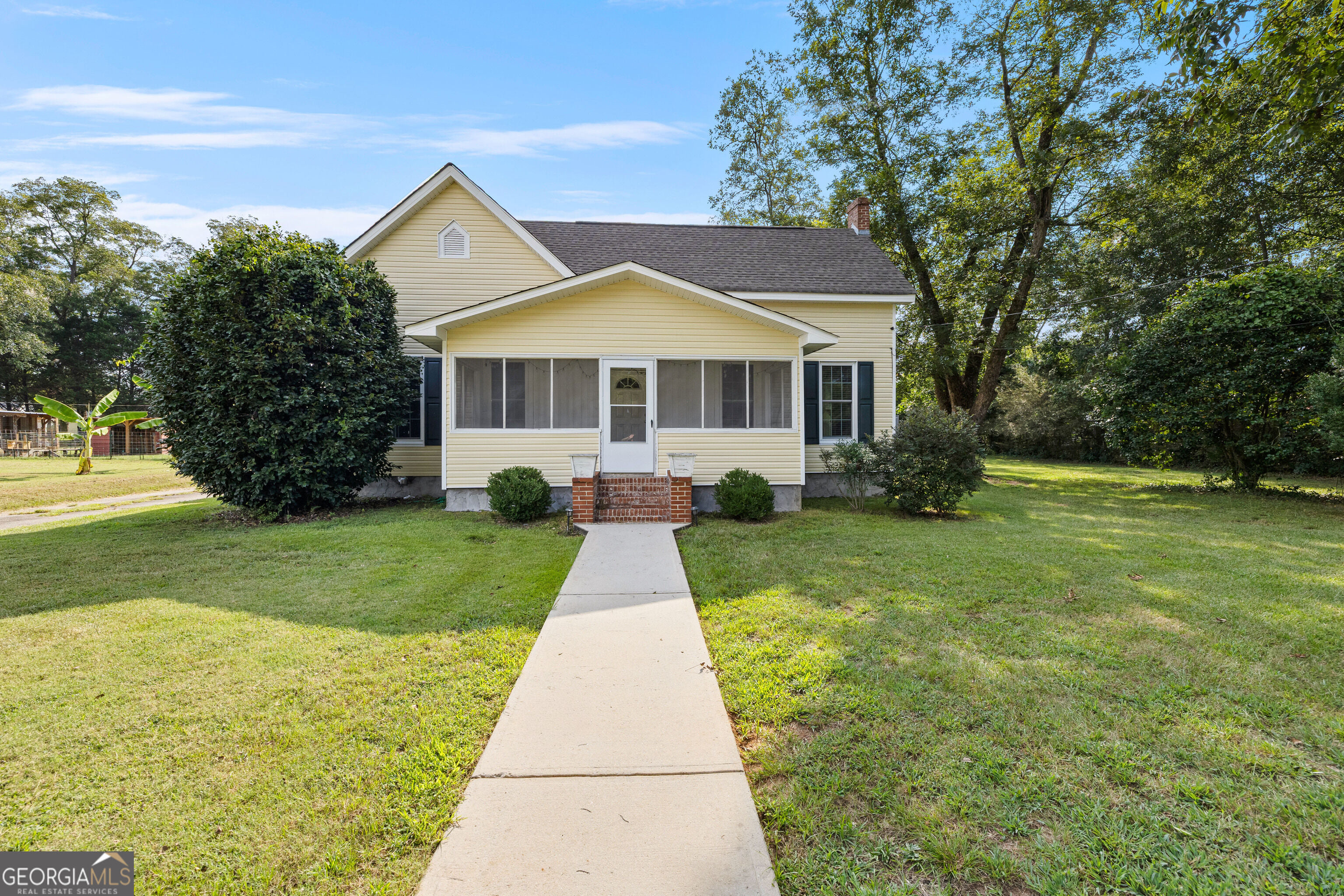 95 Logtown Rd, Yatesville, GA 31097