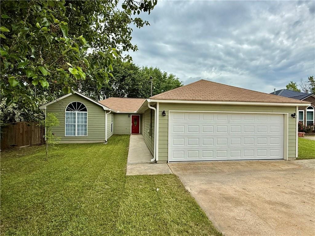 220 Mill Pond Dr, Phenix City, AL 36870, USA — Photo 1