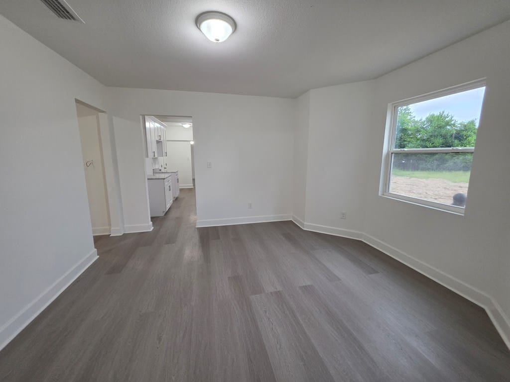 411 W Society Ave, Albany, GA 31701