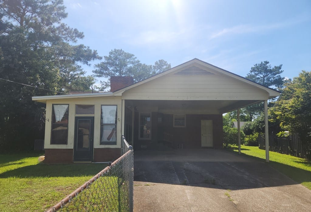 1510 Westwood Dr, Albany, GA 31721