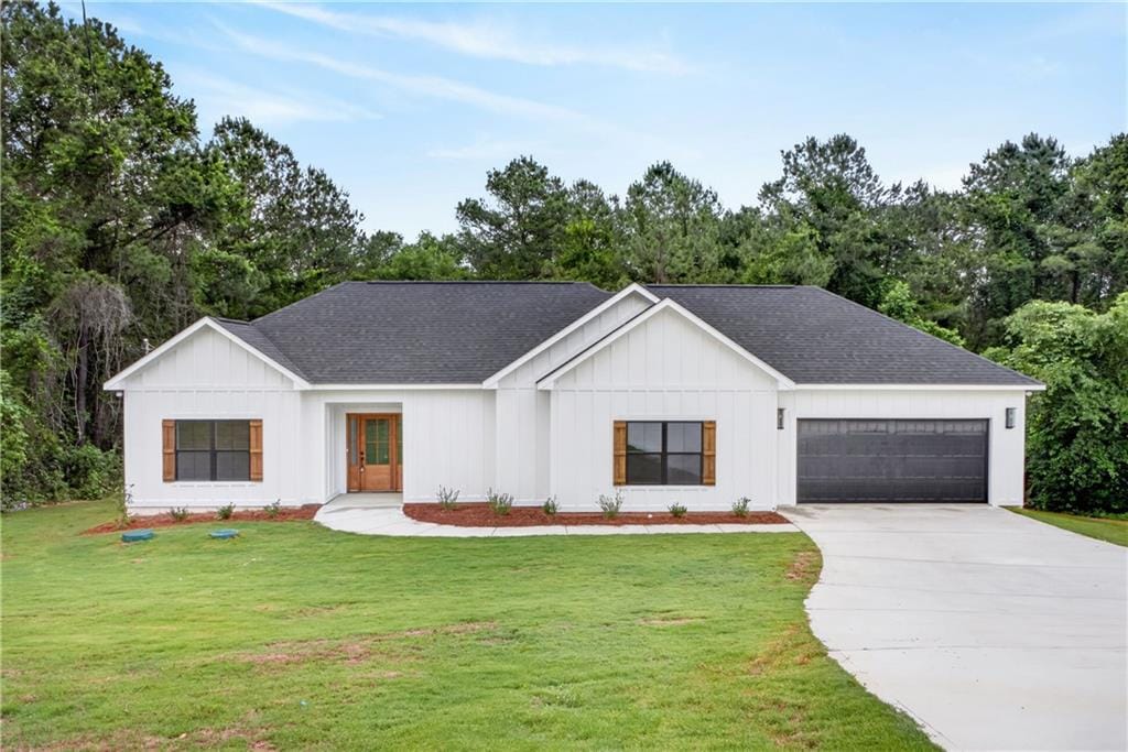 81 Lee Road 2124, Phenix City, AL, 36870