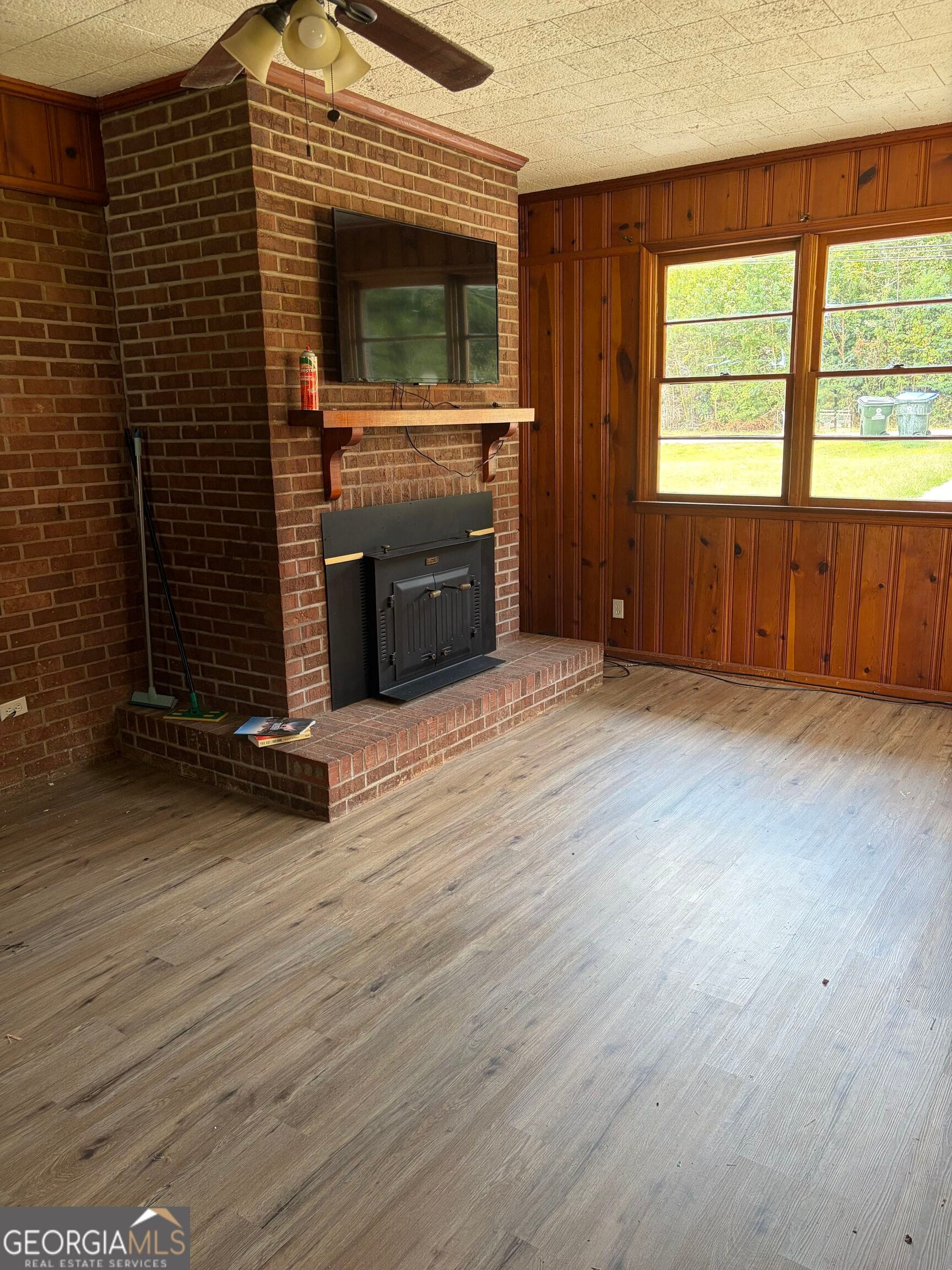 204 Diane Dr, Thomaston, GA 30286