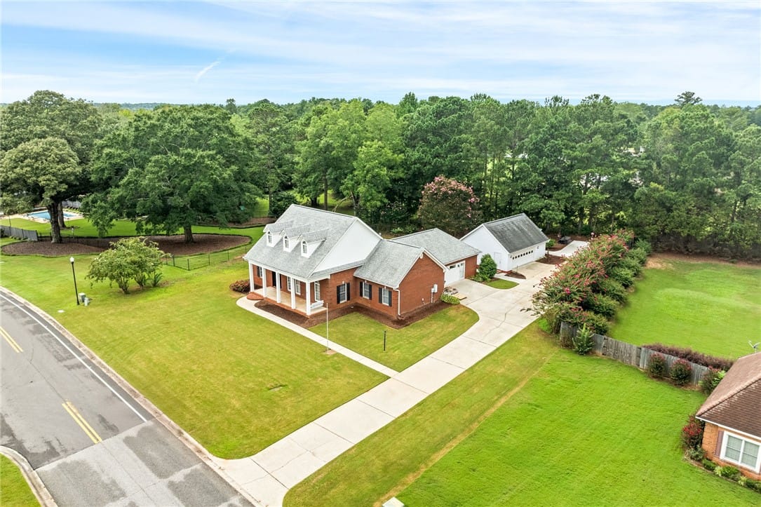 2000 INDIA, Opelika, AL, 36801 — Photo 2