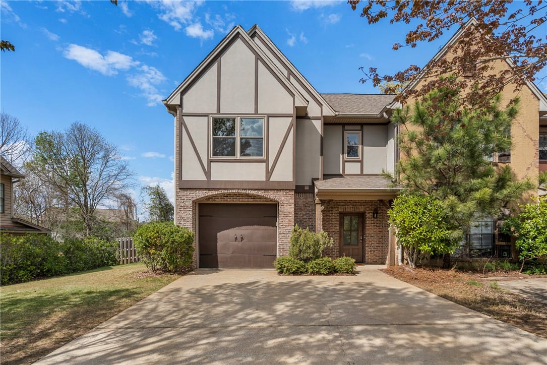1969 Stephanie Ct, Auburn, AL 36830, USA — Photo 1