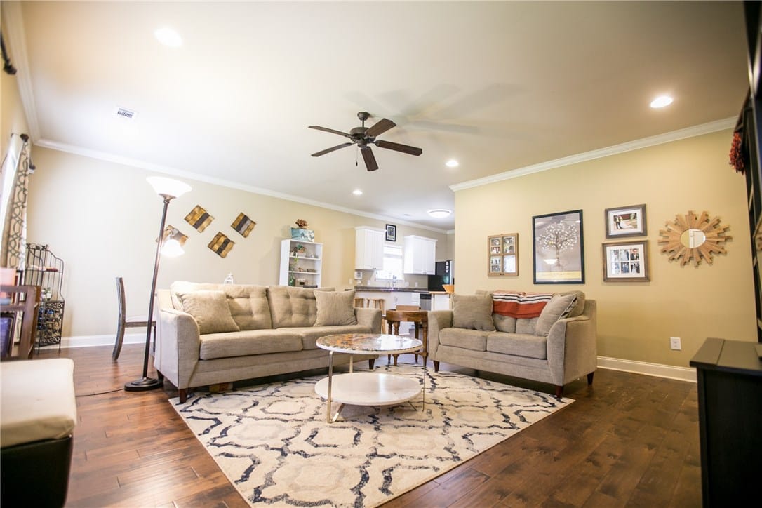 633 DONAHUE, AUBURN, AL, 36832
