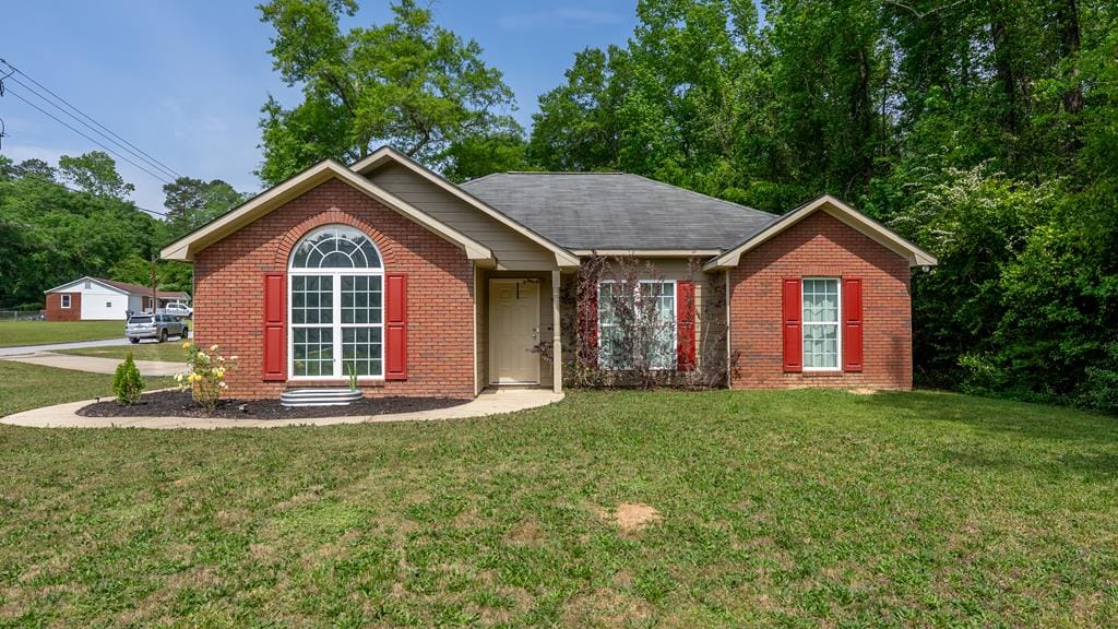 202 26th Ct, Phenix City, AL 36869, USA — Photo 1