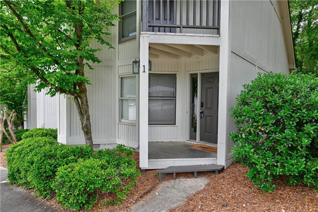 429 Moores Mill Rd Apt 1, Auburn, AL 36830, A welcoming entry featuring a covered porch, leadi