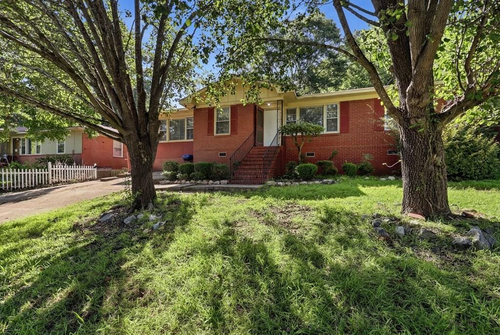 220 Tennant Ave, Columbus, GA 31907