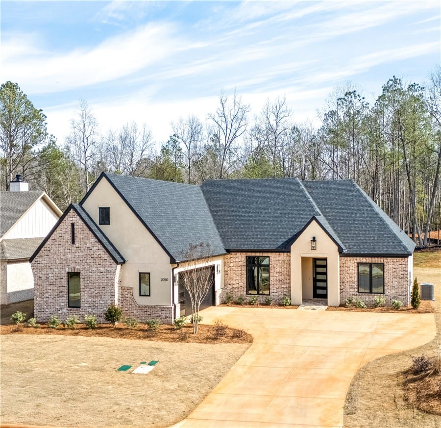 2050 Arrowhead Avenue, Opelika, AL, 36801