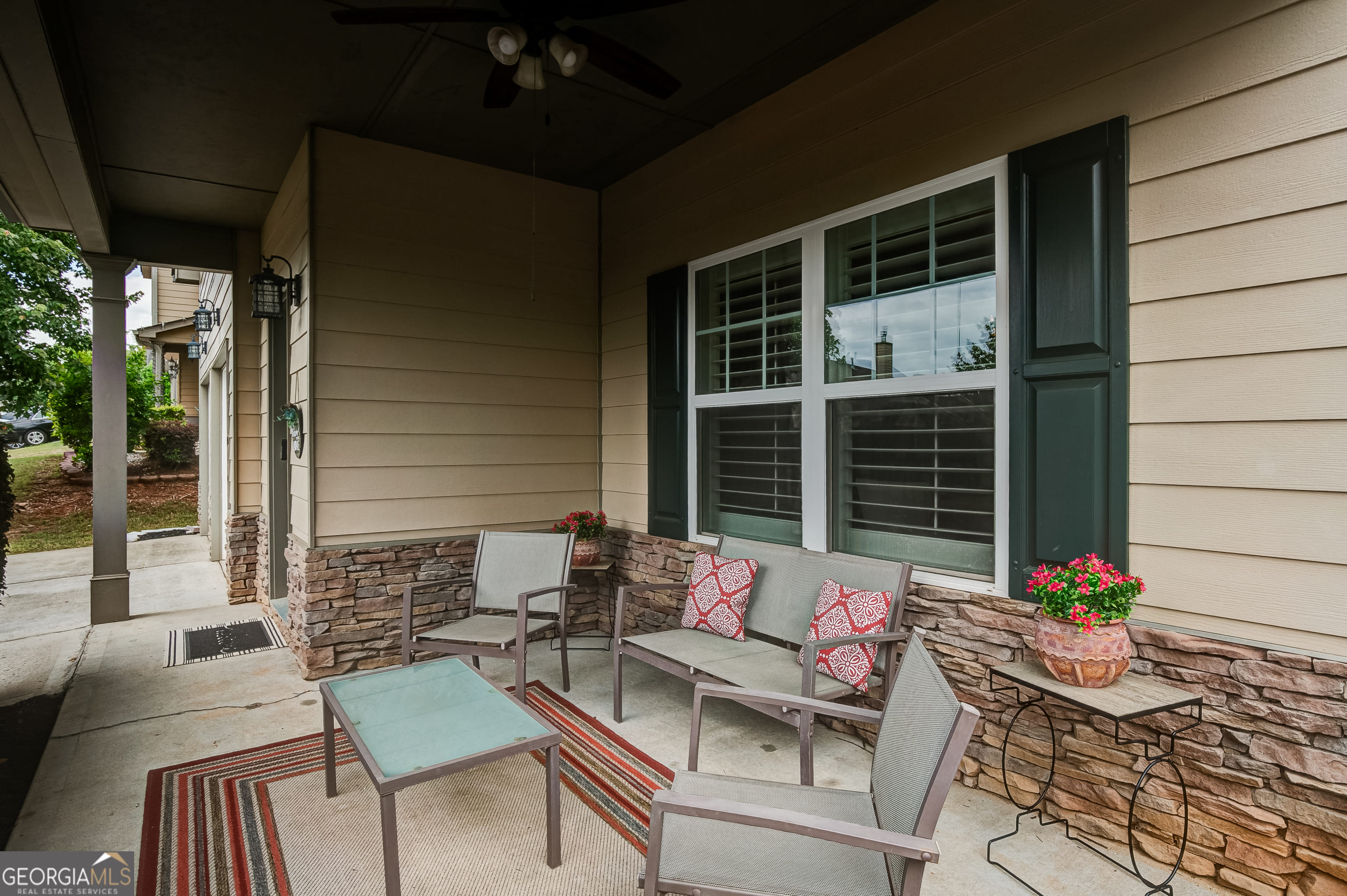 195 Scenic Hills Dr, Newnan, GA 30265
