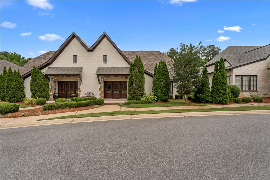 1794 Covington Ridge UNIT 902, Auburn, AL 36830, Elegant brick and stone facade welcomes you to thi