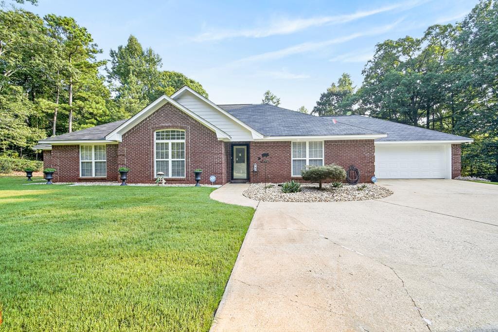 309 Deer Run Drive, Ellerslie, GA, 31807