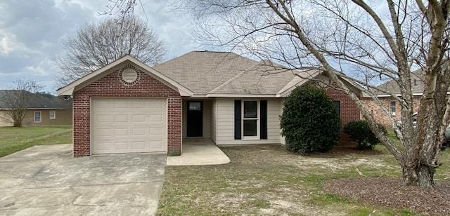 2915 Eagle Pointe Dr, Columbus, GA 31907, USA — Photo 1