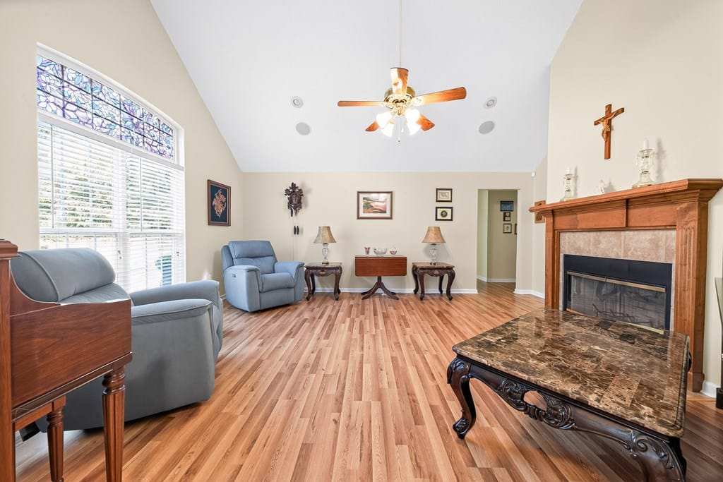 309 Deer Run Dr, Ellerslie, GA 31807