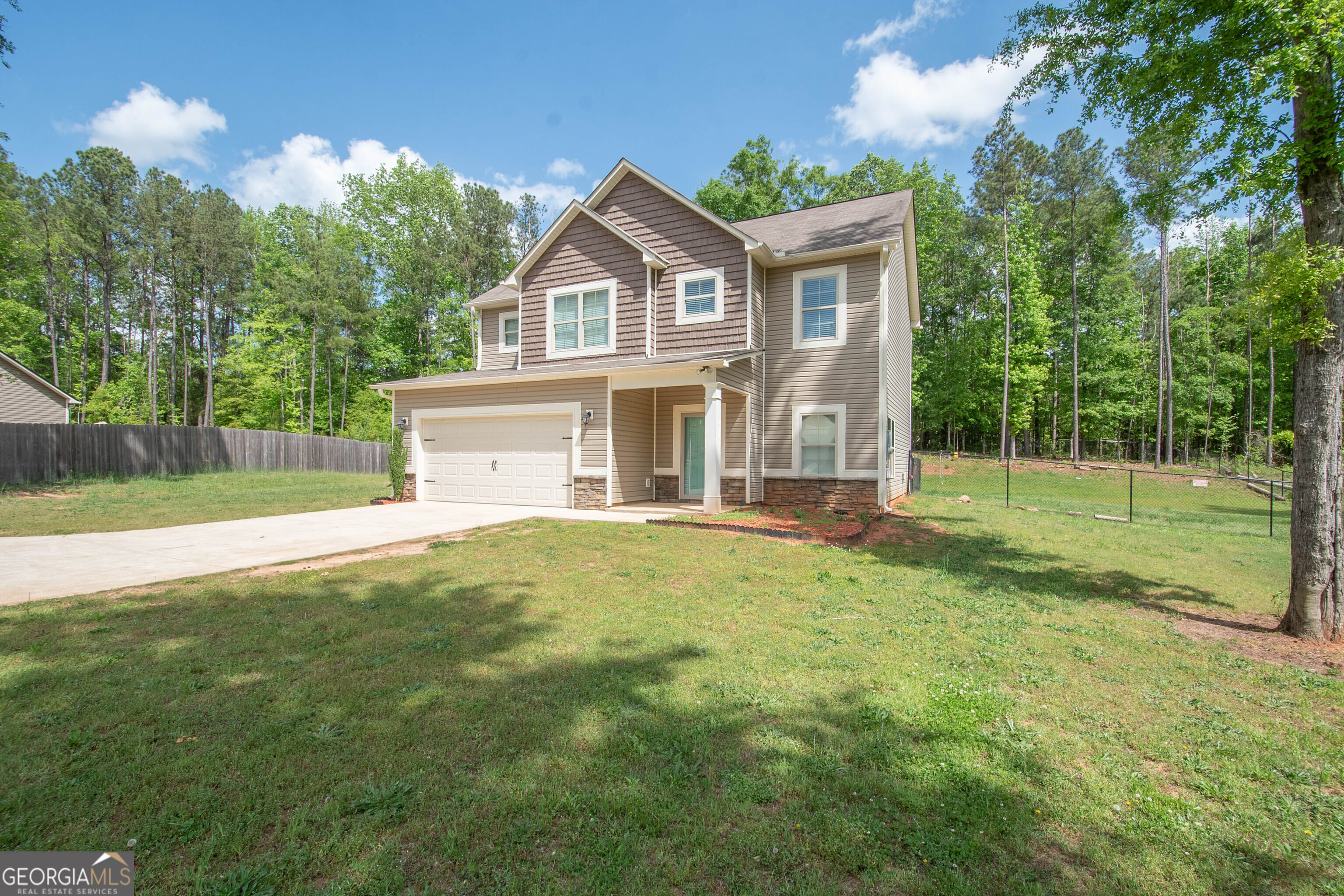 157 Amhurst Circle, West Point, GA, 31833
