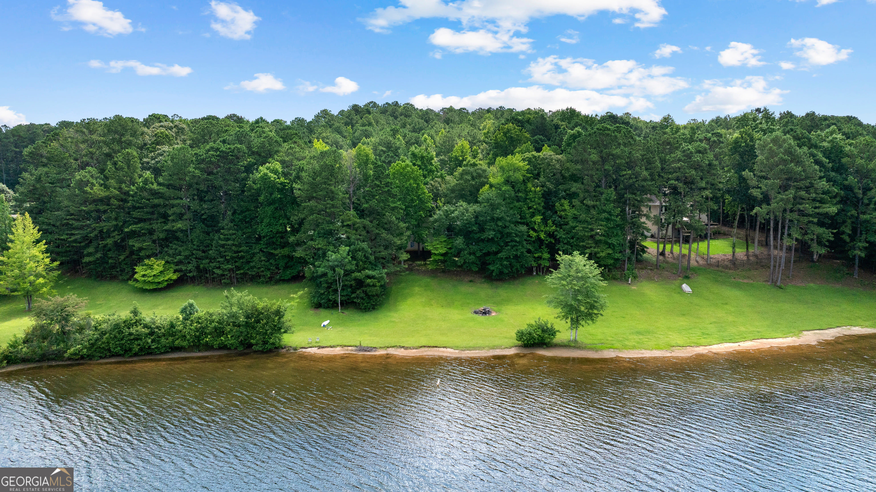 280 Waters Edge Ln, Newnan, GA 30263