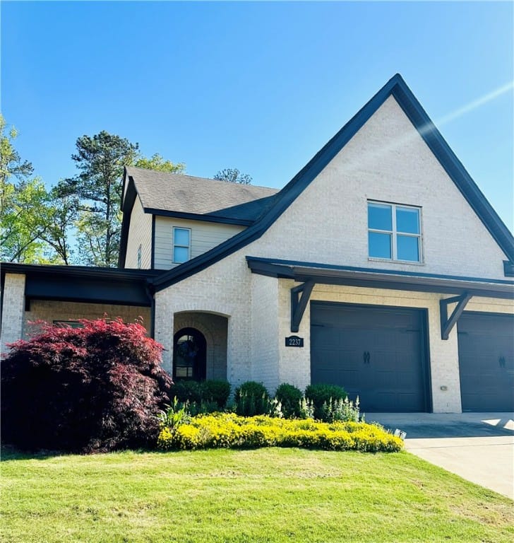 2237 DONAHUE, Auburn, AL, 36830