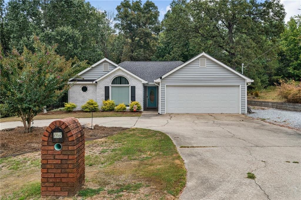 525 Lee Road 2040, Phenix City, AL, 36870