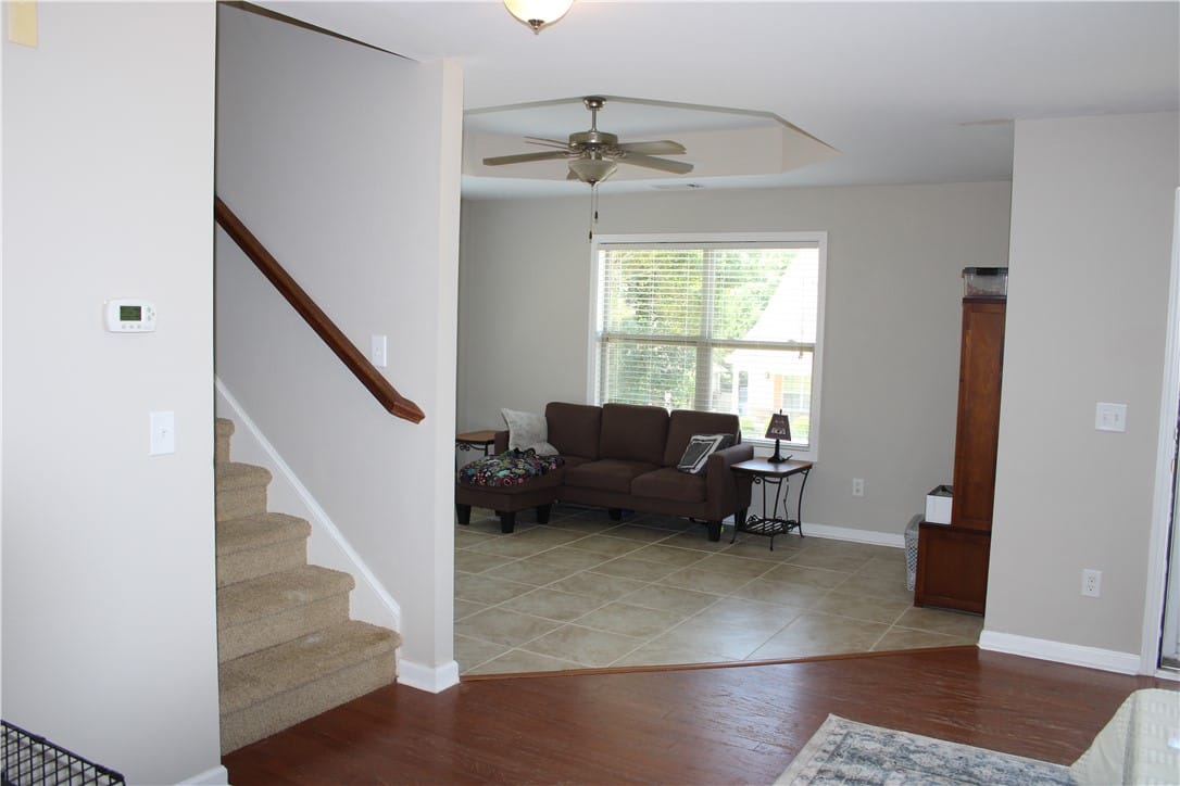710 HUNTER, Auburn, AL, 36832, Natural light filters into this inviting living ar