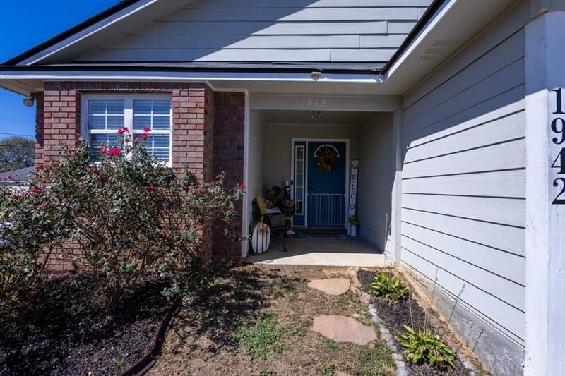 1942 Knowles, Phenix City, AL, 36869 — Photo 3