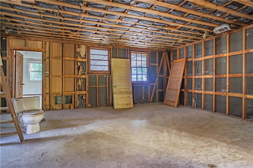 1606 15th Ave N, Phenix City, AL 36867