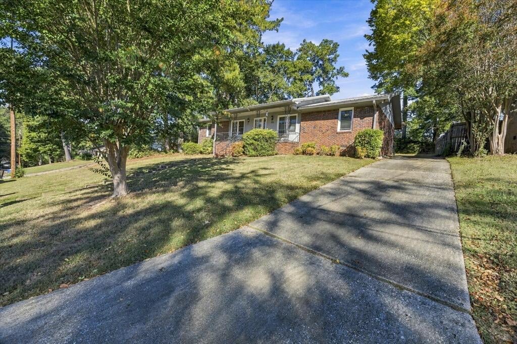 3633 Sutton Dr, Columbus, GA 31909