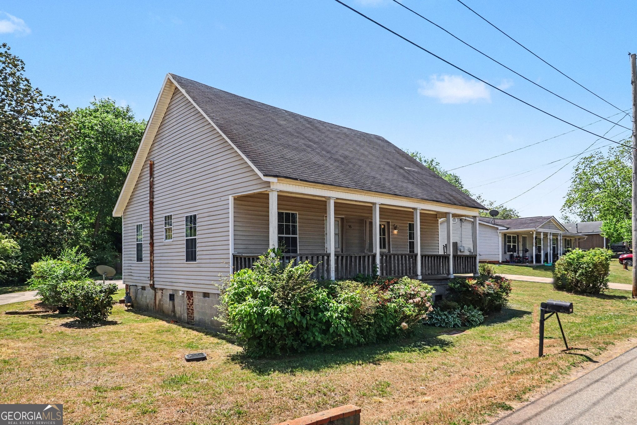 56 North St, Newnan, GA 30263
