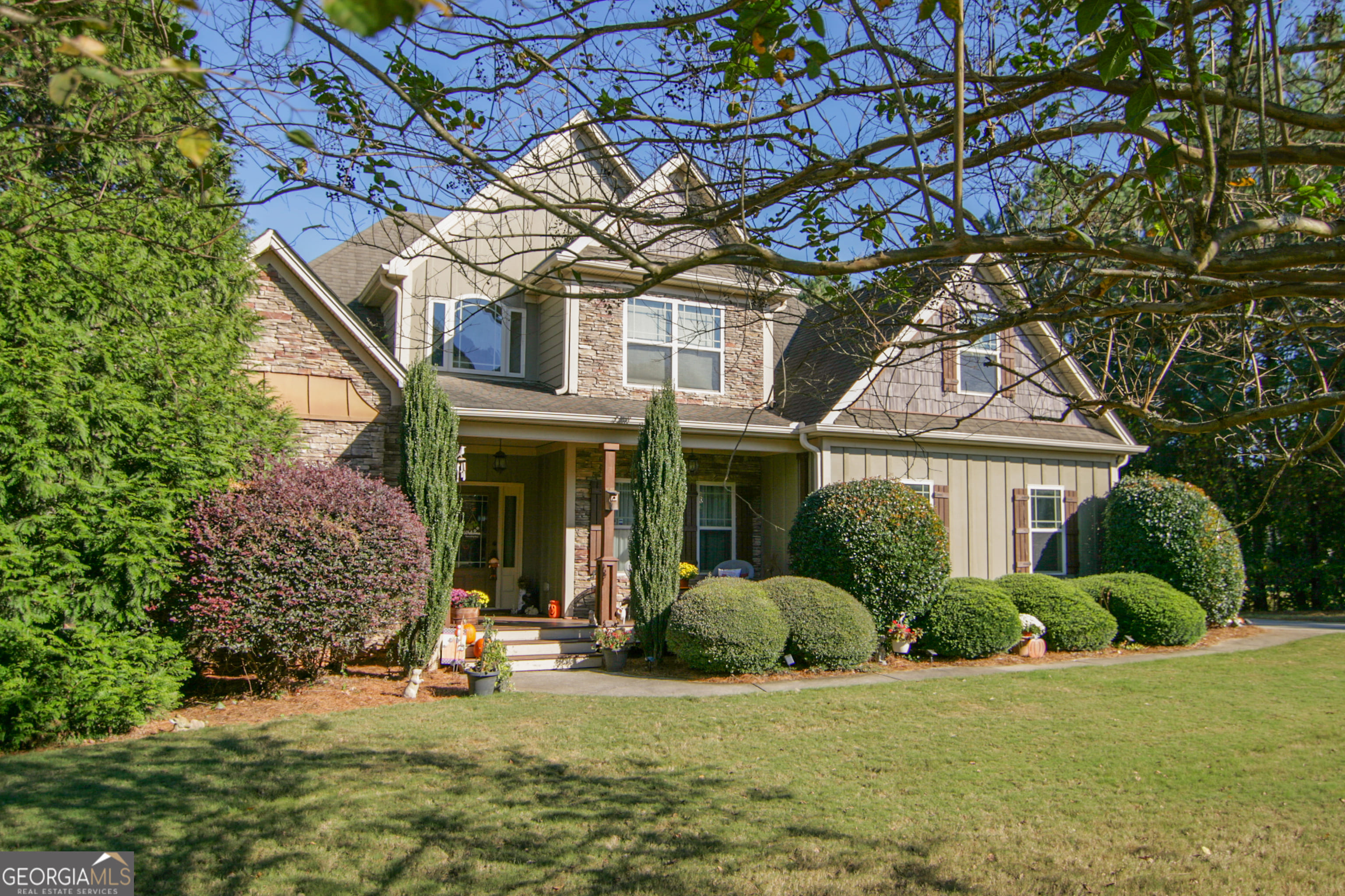 25 Magnolia Pl Dr, Senoia, GA 30276