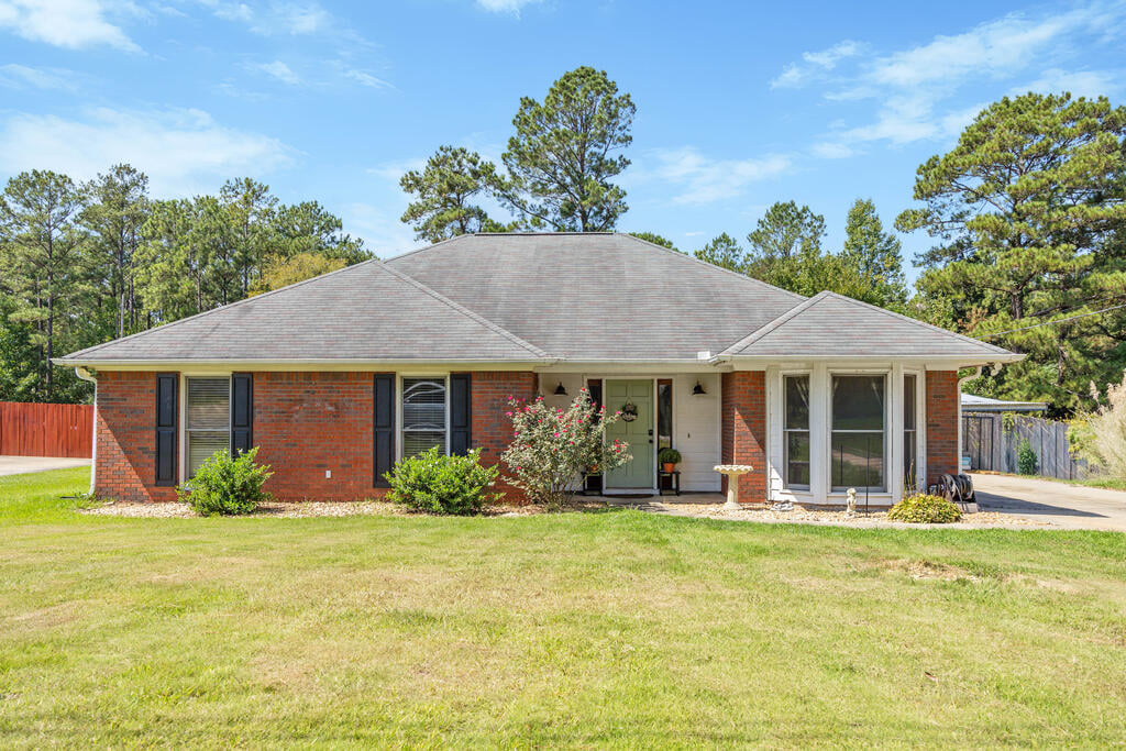 416 Lee Rd 508, Phenix City, AL 36870