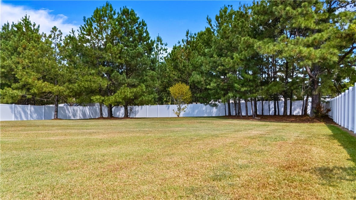 1816 Ingram Farm Rd, Opelika, AL 36804