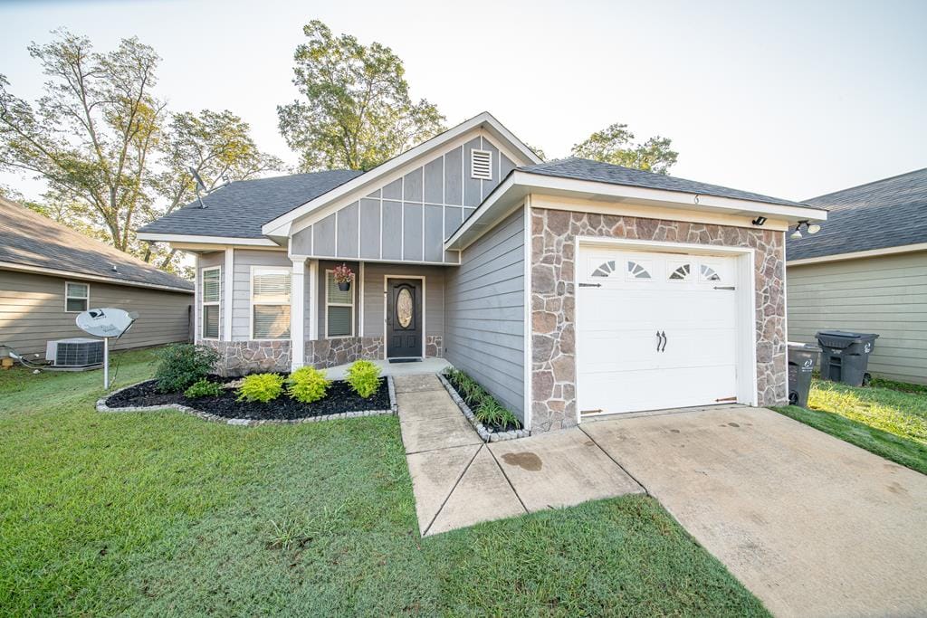 6 Hickory Heights Drive, Phenix City, AL, 36870