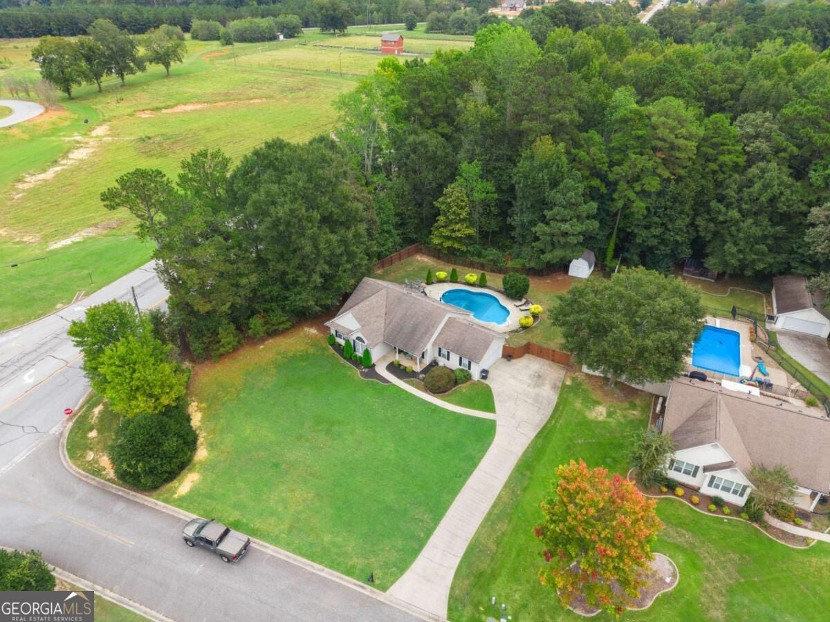 10 Chemin Pl, Sharpsburg, GA 30277