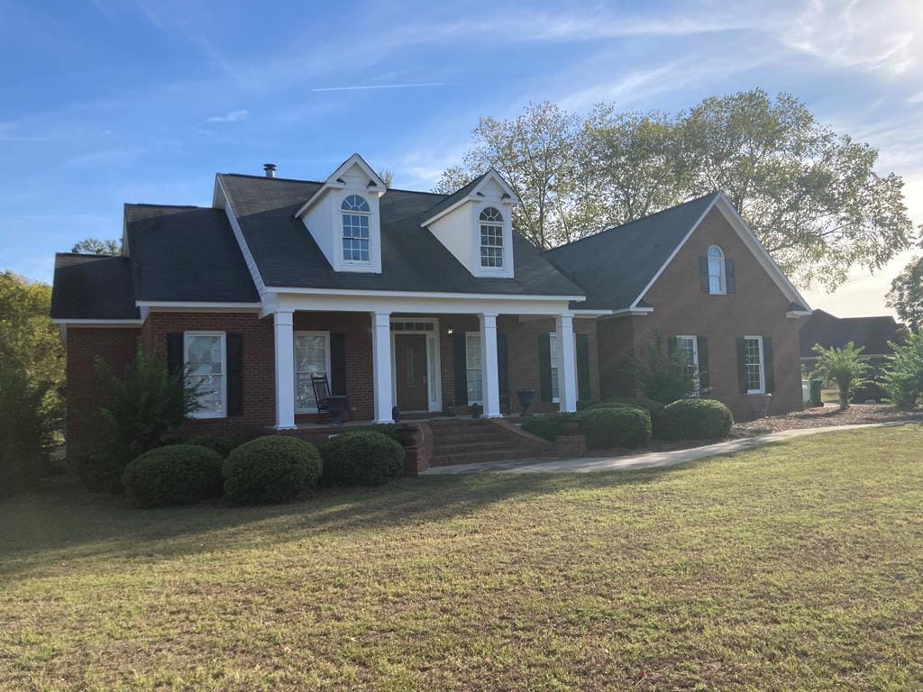1800 Regalwood Dr, Albany, GA 31721