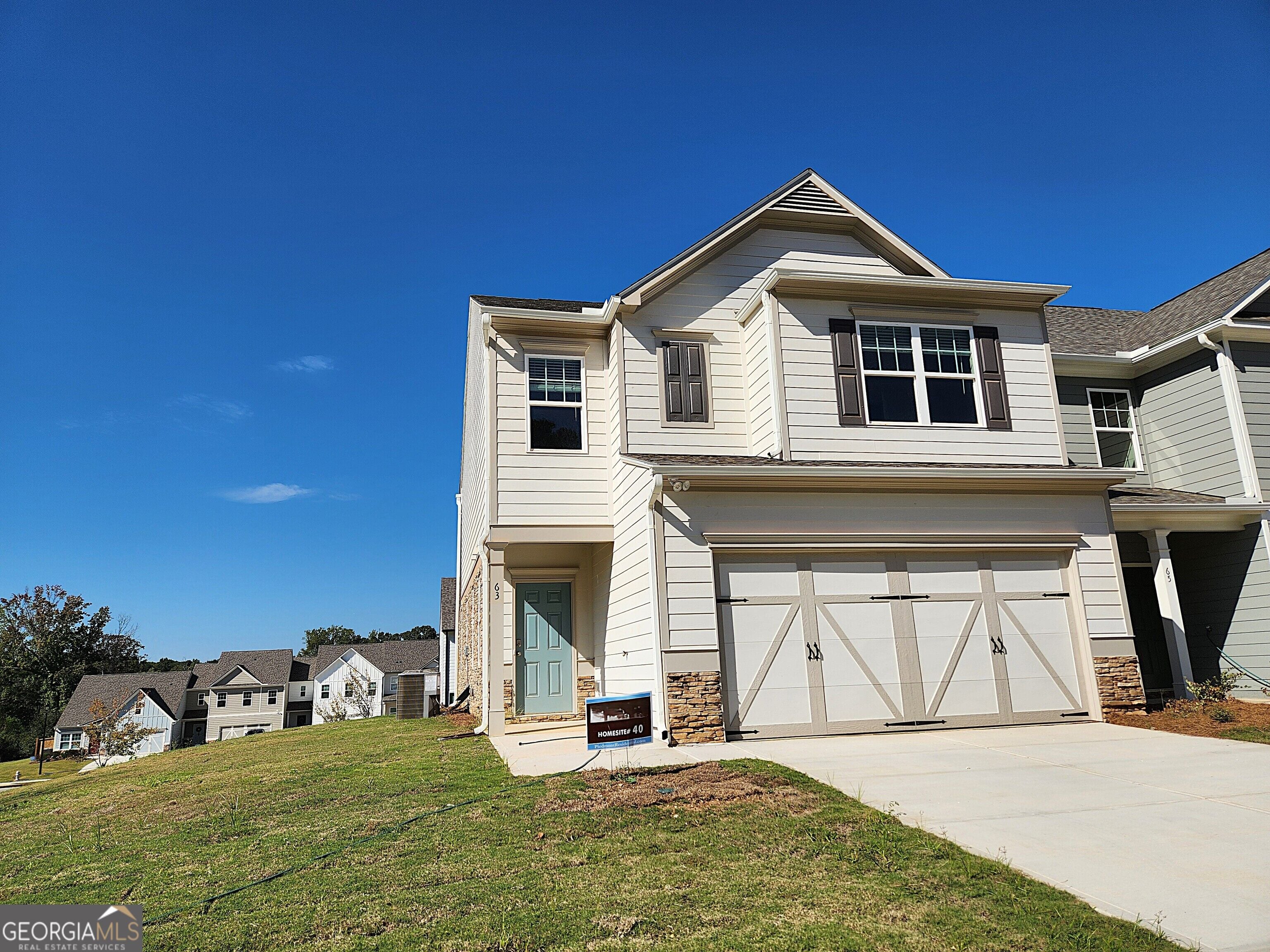 63 Umber Ln, Newnan, GA 30263