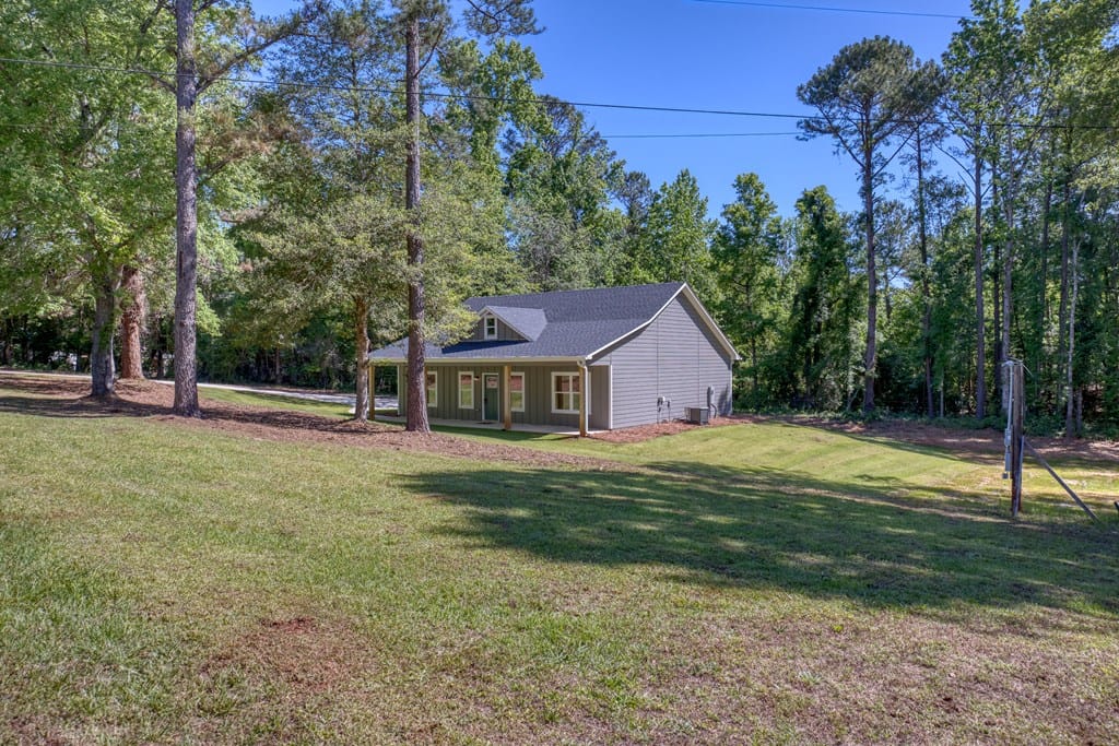 1251 S L St, Pine Mountain Valley, GA 31823