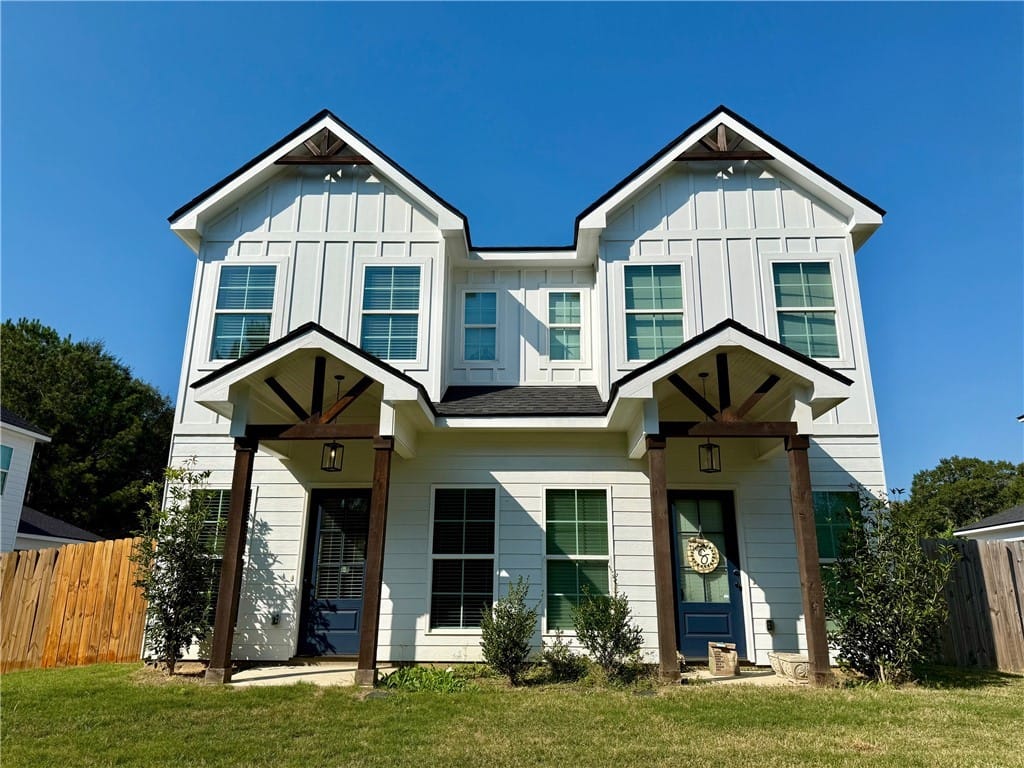 111 Cove Creek Dr, Opelika, AL 36804, USA — Photo 1