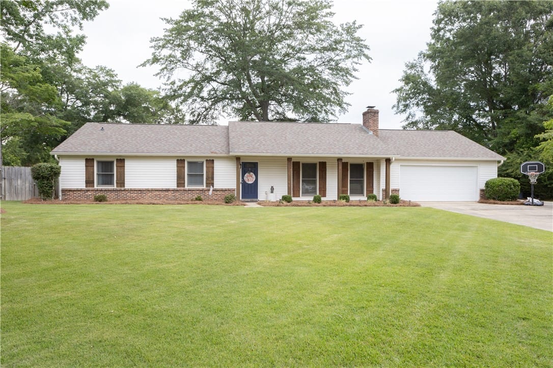 313 CRICKET, AUBURN, AL, 36832