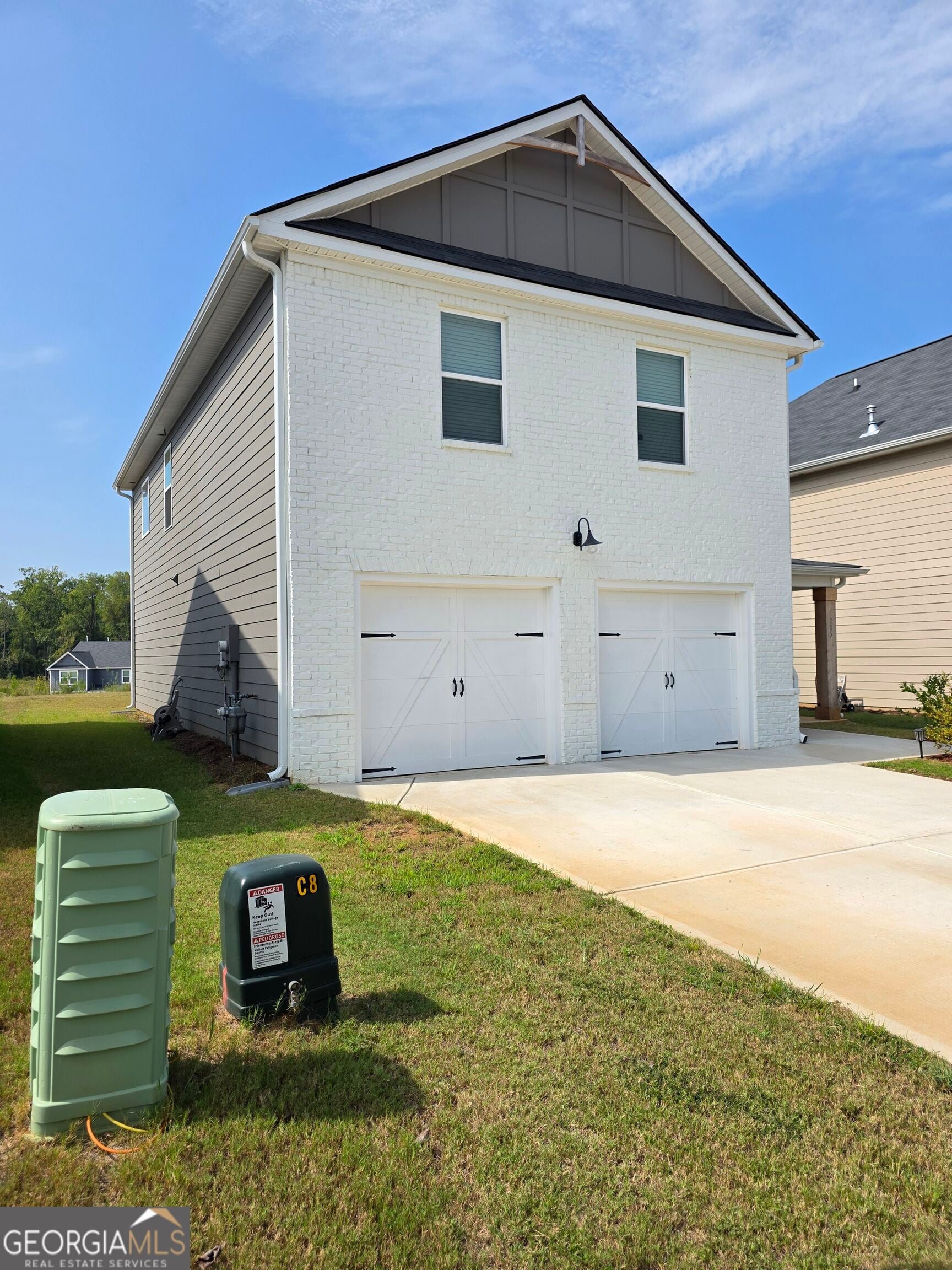 205 River Meadow Dr, LaGrange, GA 30241