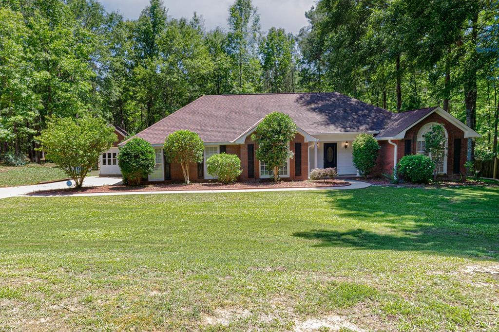80 Kristi Lynns Ct, Midland, GA 31820