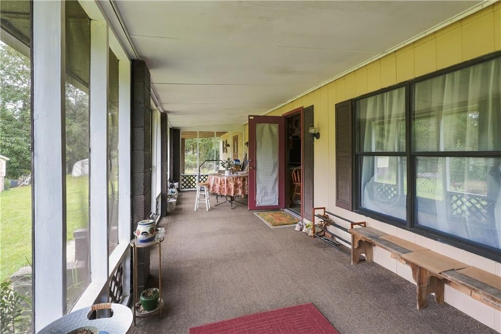 2 Kitetown Rd, Seale, AL 36875