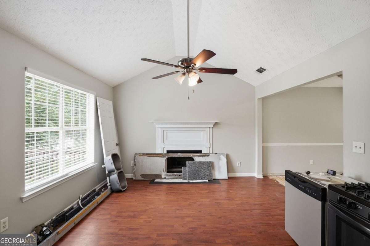 222 Brenda Ellen Dr, Newnan, GA 30265